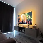 New White Lotus Penthouse 13 St Pauls Bay Malta Apartmán *