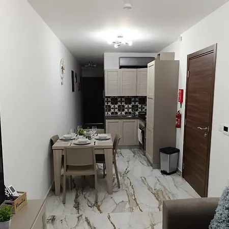 Apartamento New White Lotus Penthouse 13 St Pauls Bay Malta *