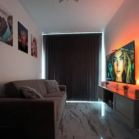 Apartamento New White Lotus Penthouse 13 St Pauls Bay Malta *