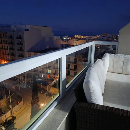 New White Lotus Penthouse 13 St Pauls Bay Malta Apartmán *