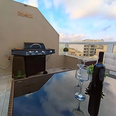 New White Lotus Penthouse 13 St Pauls Bay Malta شقة *